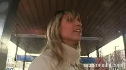 Deutsche MILF beim Blasen und Ficken