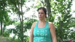 Deutsche fette BBW wird auf der strasse ueberredet an einen porno casting teilzunehmen