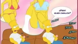 Bart sitzt genüsslich auf dem Sofa, während eine nackte blonde Frau in pinken High Heels ihre Beine breit über ihm spreizt und ihn mit Lust ansieht.