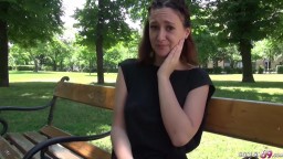 Göre beim Straßen Casting gefickt