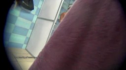 Voyeur – Echte öffentliche Duschen mit versteckter Kamera im Inneren