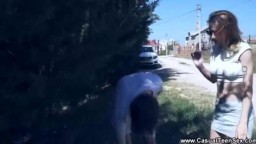 Casual Teen Sex – unschuldiges Teen-Girl fickt wie ein Teufel